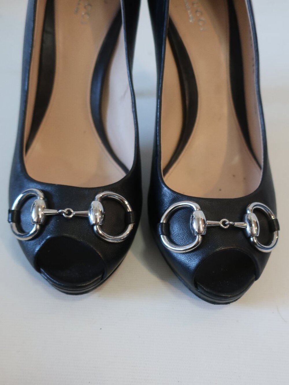 Womens Gucci Black Leather Horsebit Peep Toe Pumps 37 1/2 EU/US 7.5 - Picture 7 of 10